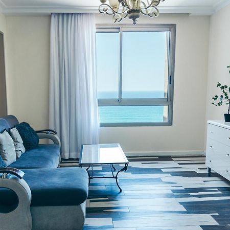 Almog Beach Apt Hotel מלון דירות אלמוג ביץ' Haifa Exterior foto