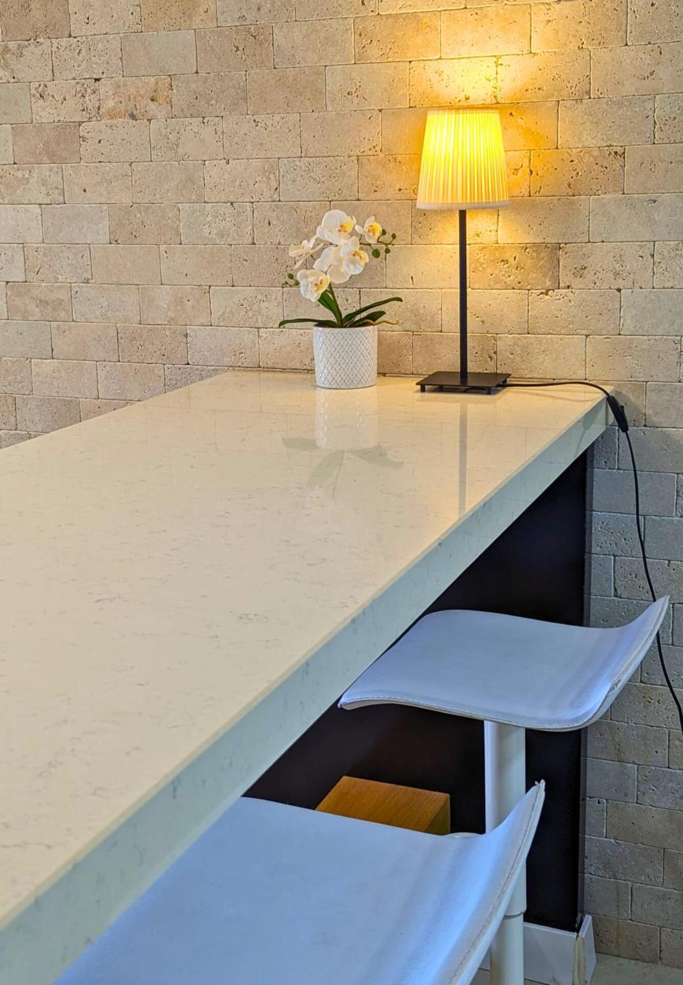 Almog Beach Apt Hotel מלון דירות אלמוג ביץ' Haifa Exterior foto