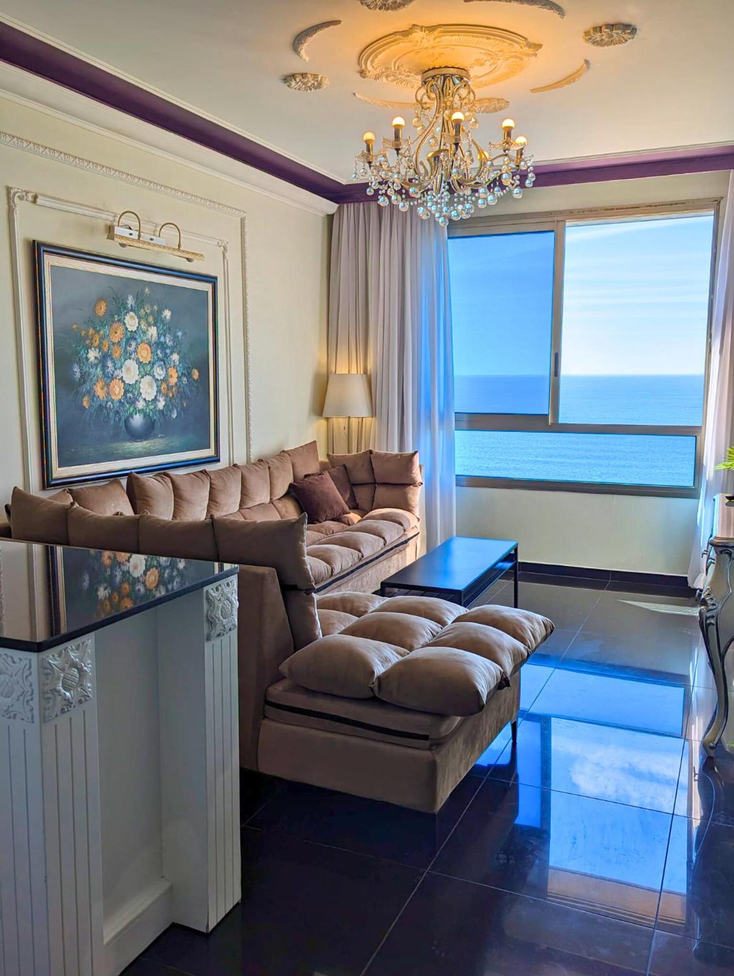 Almog Beach Apt Hotel מלון דירות אלמוג ביץ' Haifa Exterior foto
